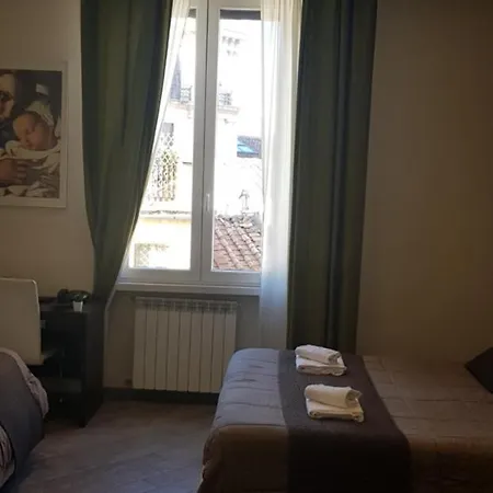 Mia Roma