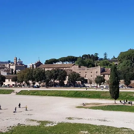 Mia Pensión 3*