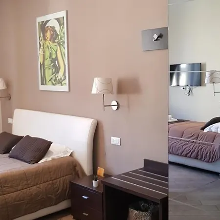 Mia Řím