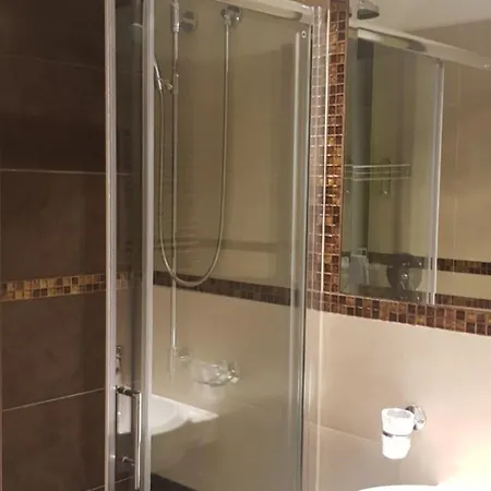 Mia Guest house 3*